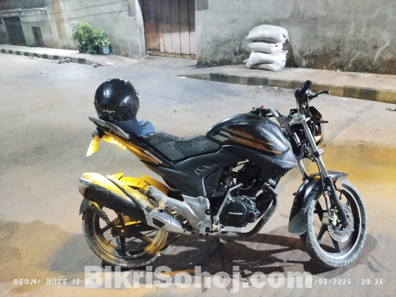 runner Knight rider v1 150 cc
